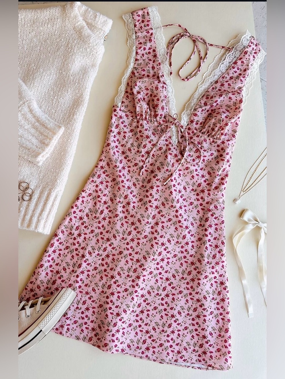 Pink Floral Lace-Trim Mini Dress with V-Neck
